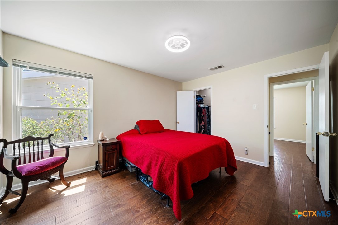 5131 Village Way Property Photo 17