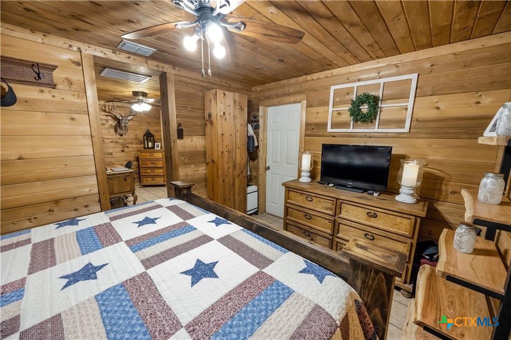 4127 Fm 799 Property Photo 12