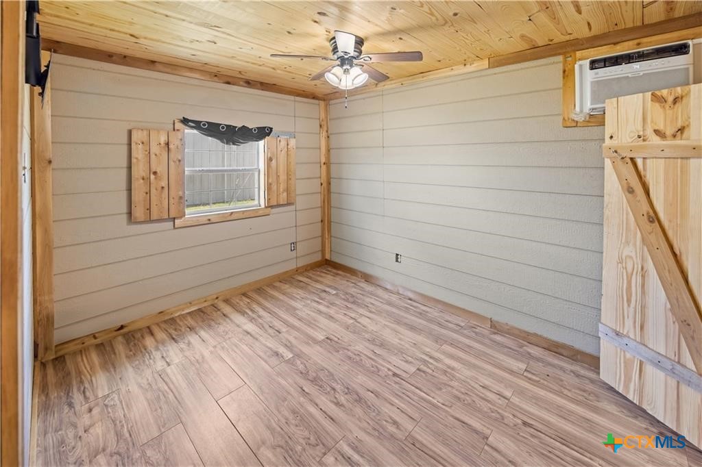 4127 Fm 799 Property Photo 21
