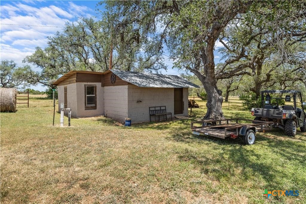 4127 Fm 799 Property Photo 23