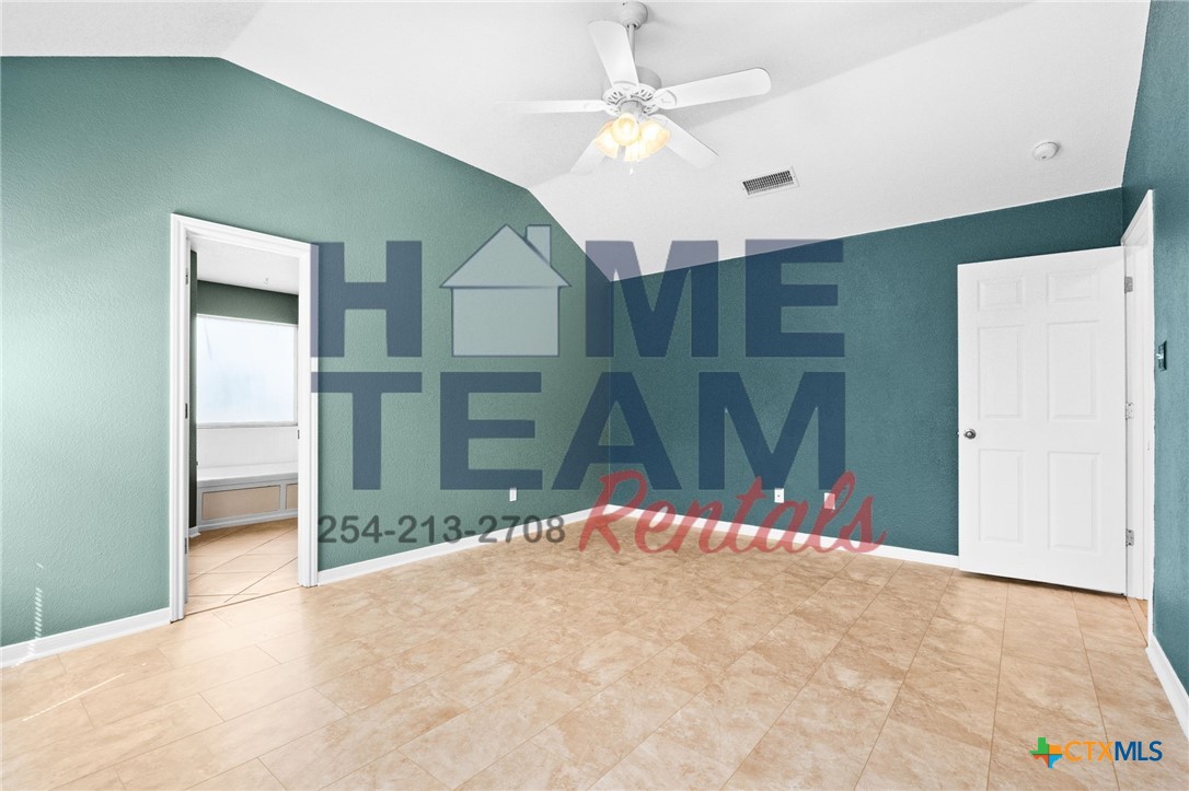 4207 Mildred Avenue Property Photo 8