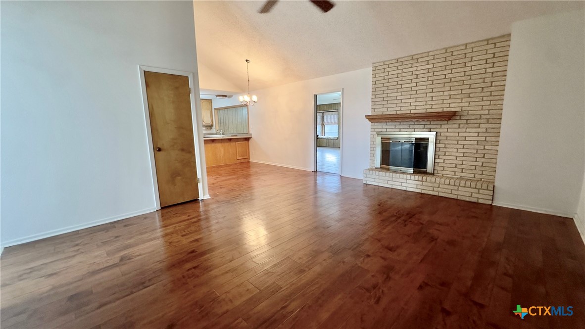 213 Yuma Drive Property Photo 5
