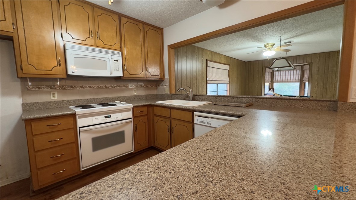 213 Yuma Drive Property Photo 6