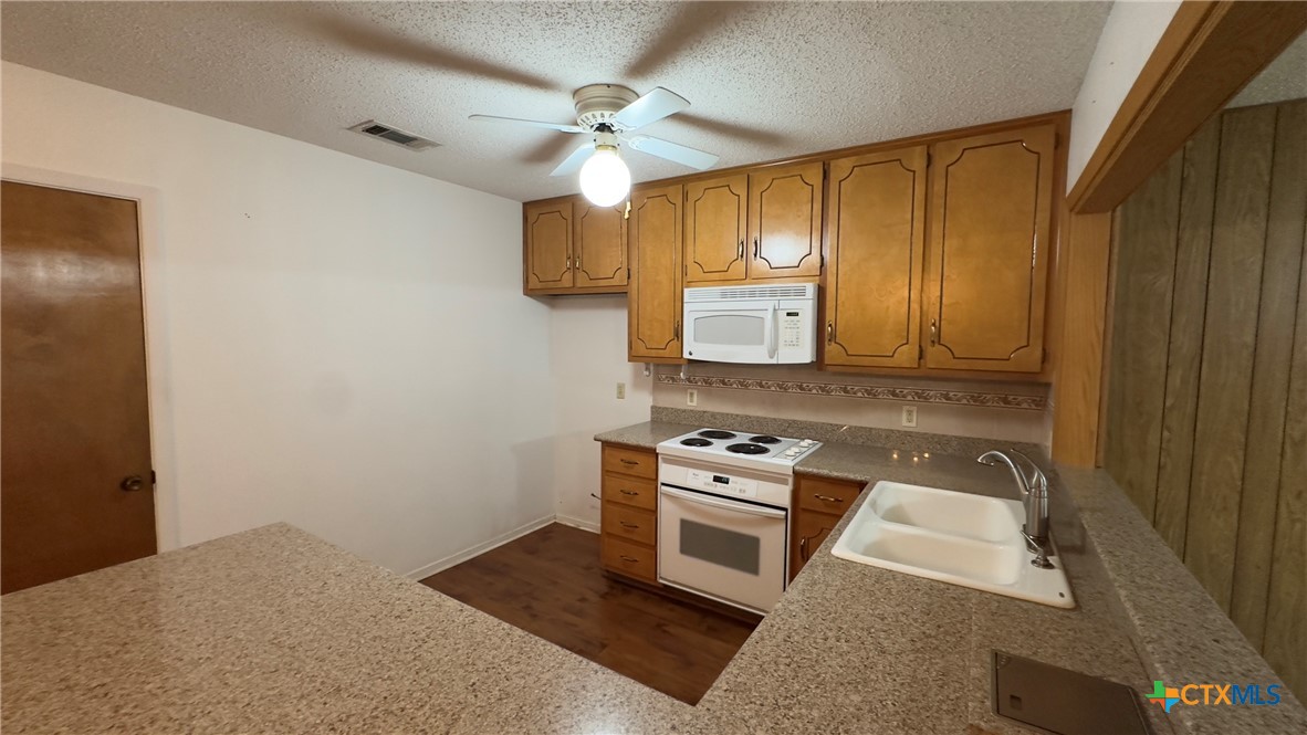 213 Yuma Drive Property Photo 7