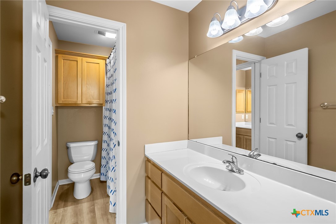 416 Edgewater Property Photo 43