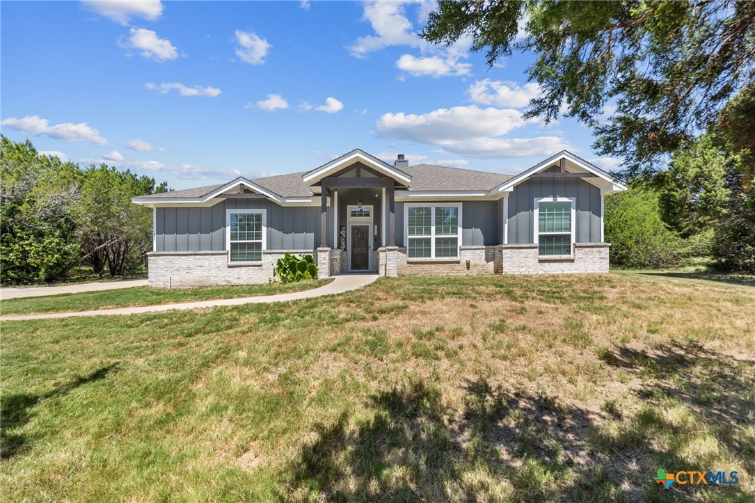 614 S Wheat Road Property Photo 1