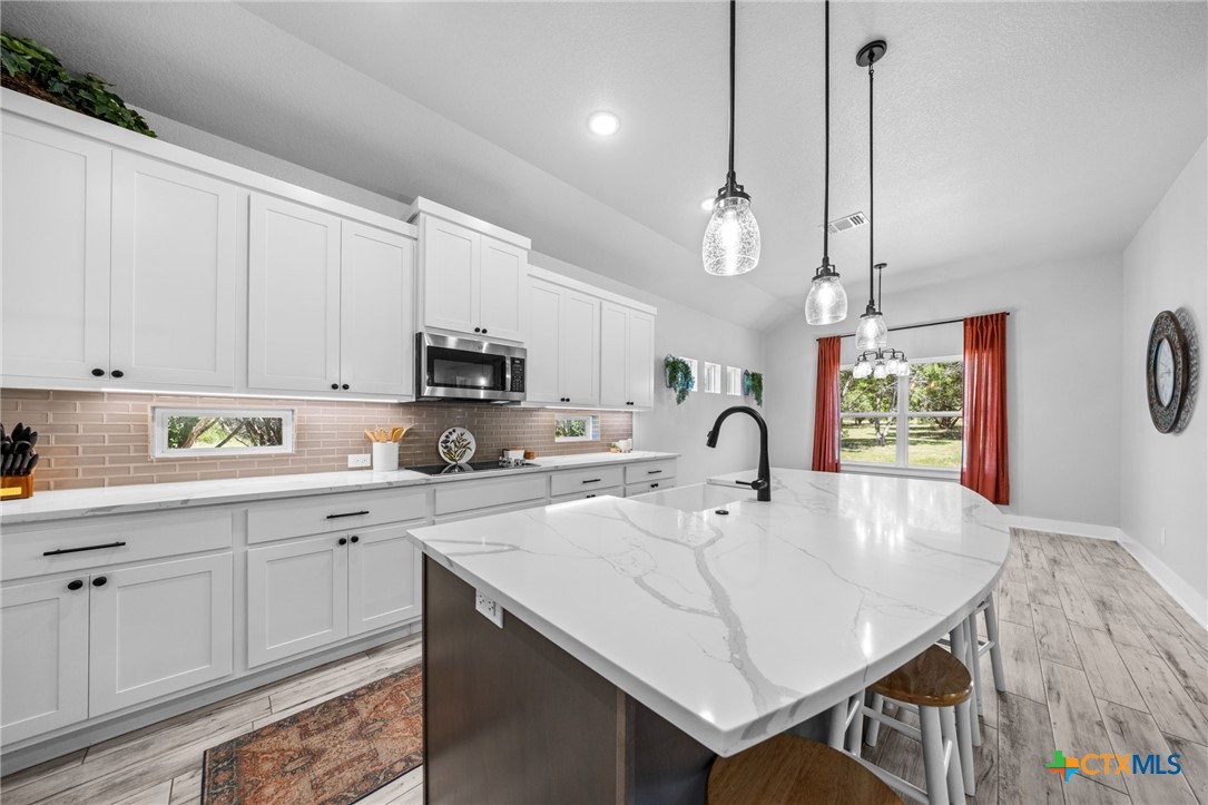 614 S Wheat Road Property Photo 12