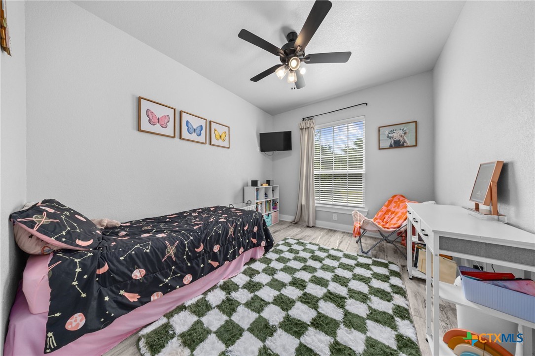 614 S Wheat Road Property Photo 28