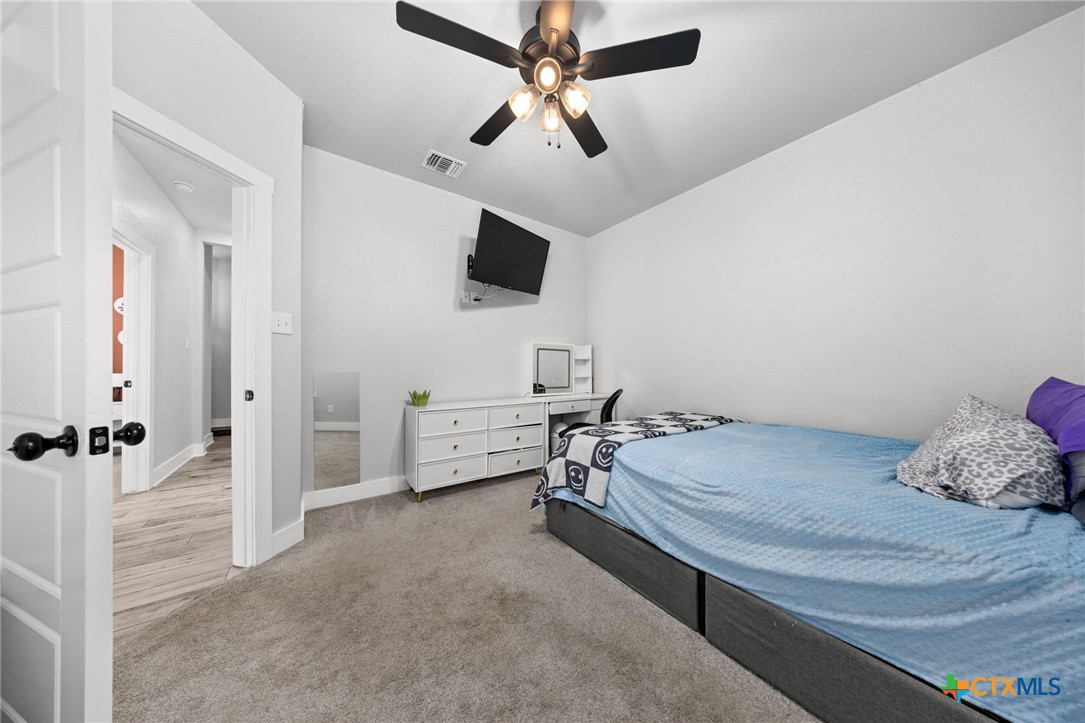 614 S Wheat Road Property Photo 33