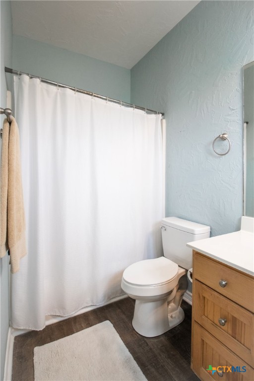 214 E Bay Avenue Property Photo 24