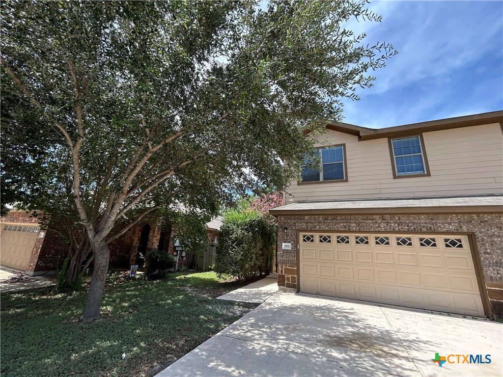 957 Brown Rock Drive Property Photo 1