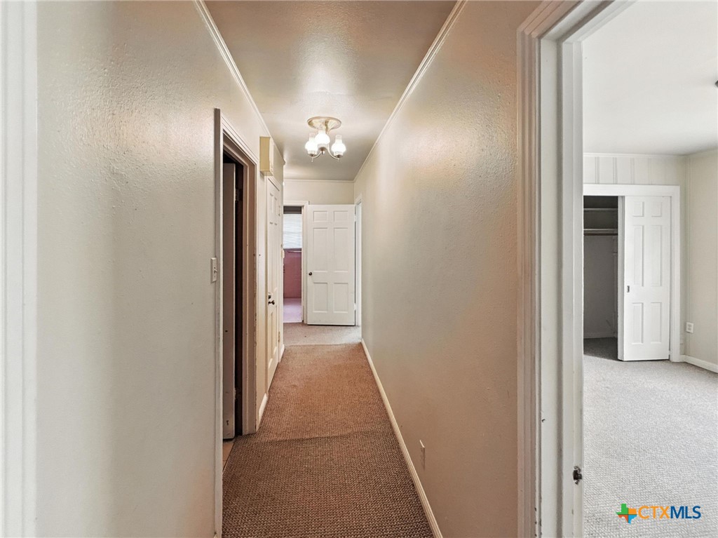 700 Park Street Property Photo 25