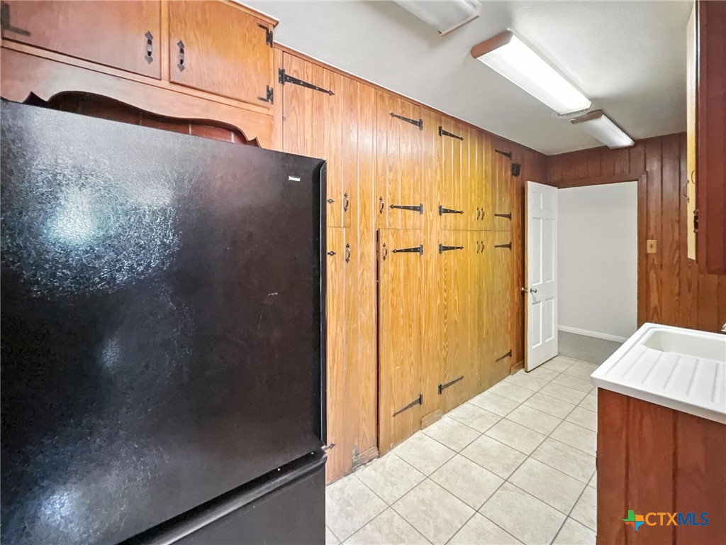 700 Park Street Property Photo 30