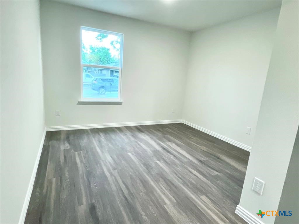 406 S 7th Street Property Photo 7