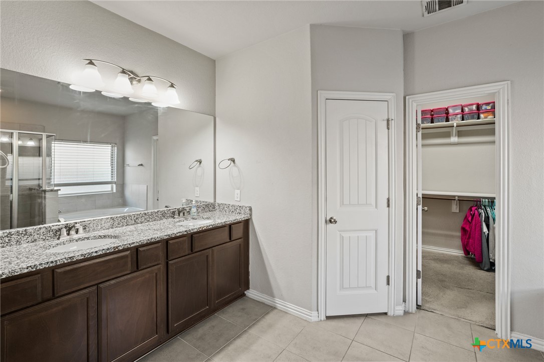 5679 Corsica Loop Property Photo 14