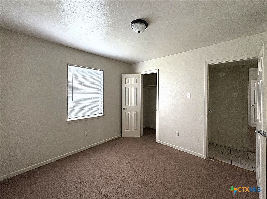 702 N 1st Street 2 Property Photo 8