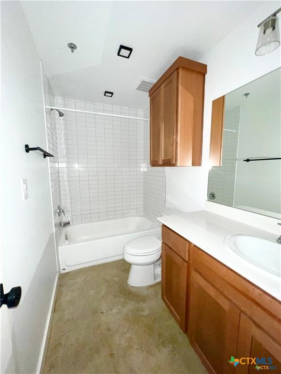301 N Lbj Drive 202 Property Photo 14