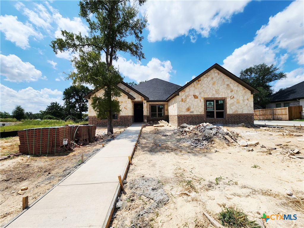 613 Bald Eagle Loop Property Photo 1