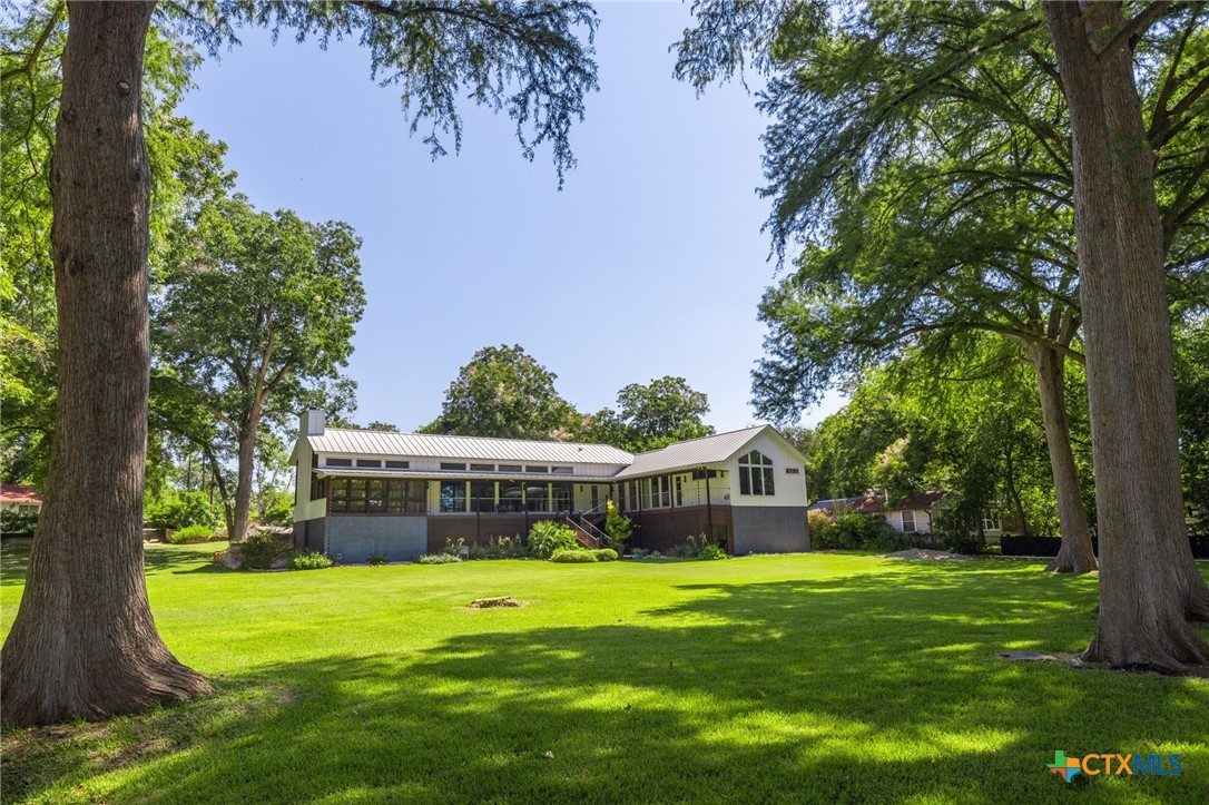 1534 Arndt Road Property Photo 6