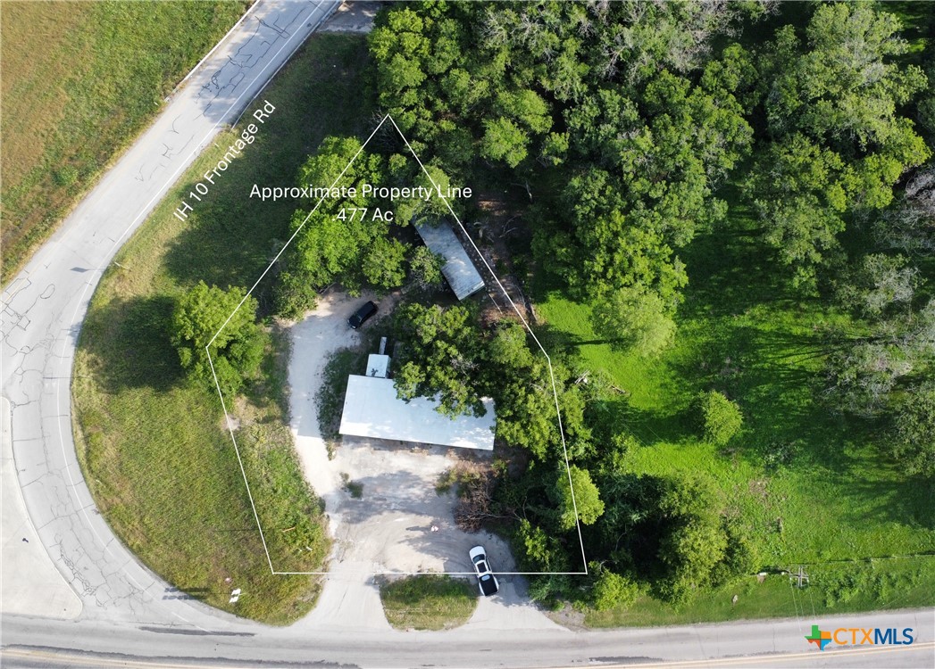 2677 Fm 464 Property Photo 1