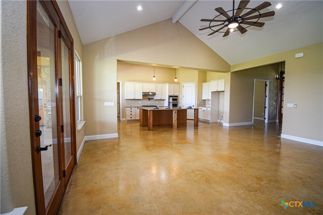 2178 Southbend Road Property Photo 8