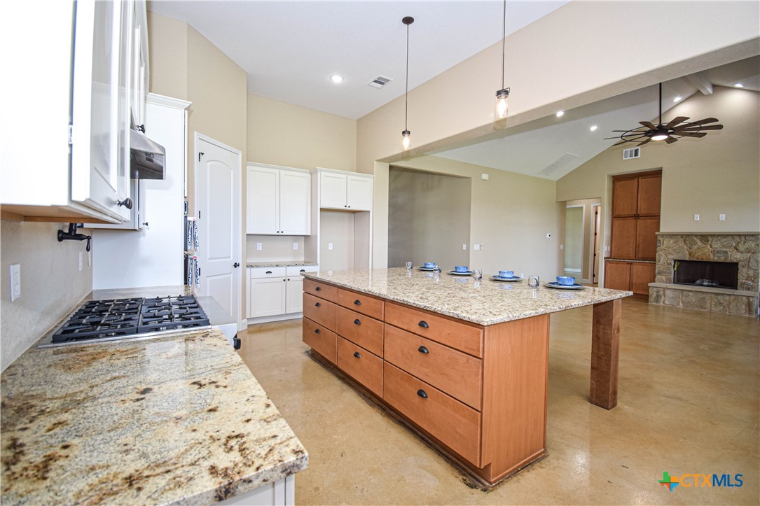2178 Southbend Road Property Photo 14