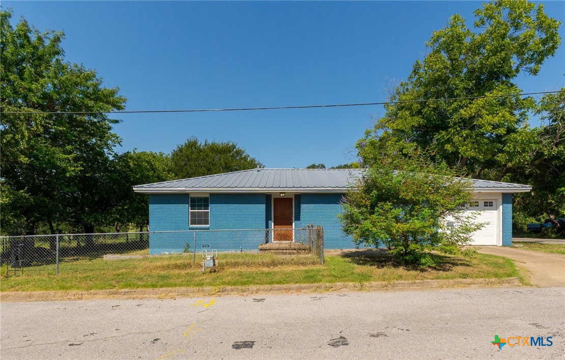 502 S 5th Street Property Photo 1