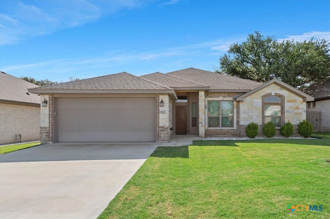 521 Holstein Drive Property Photo 1