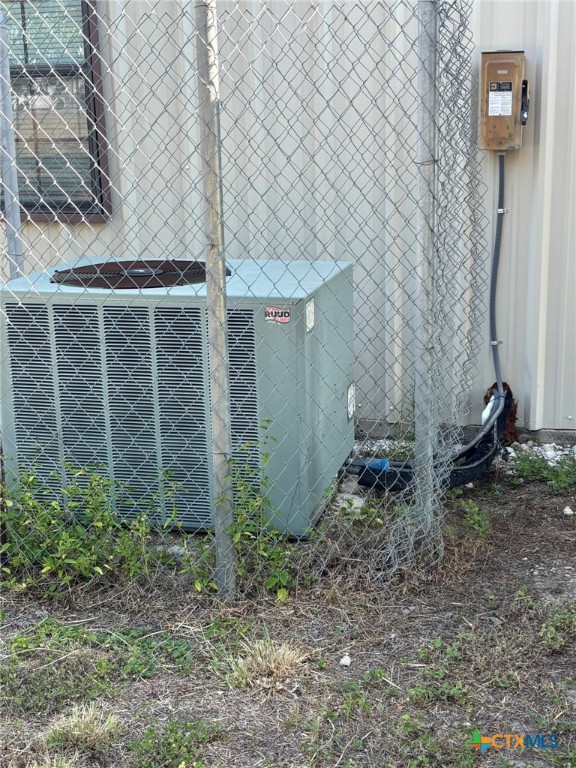 589038 Property Photo 12