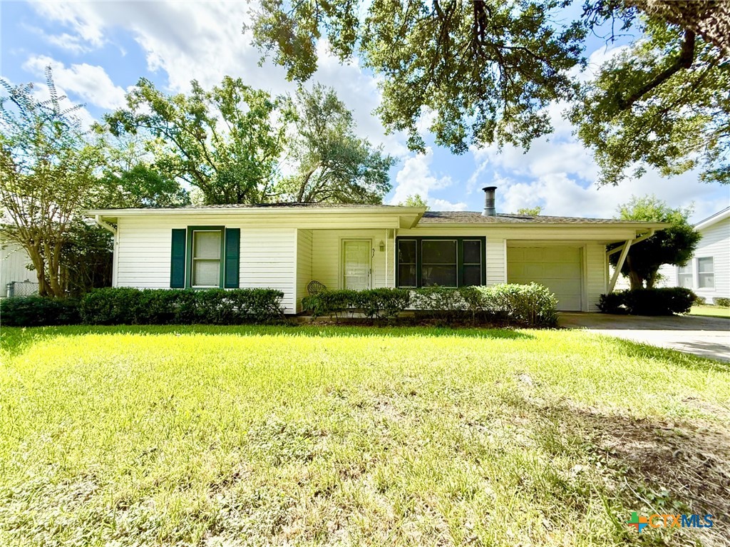 311 Louise Street Property Photo 1