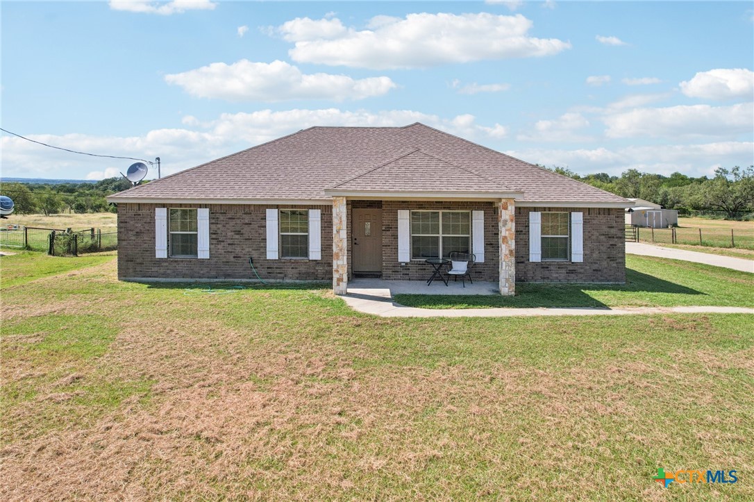 242 County Road 3150 Property Photo 1