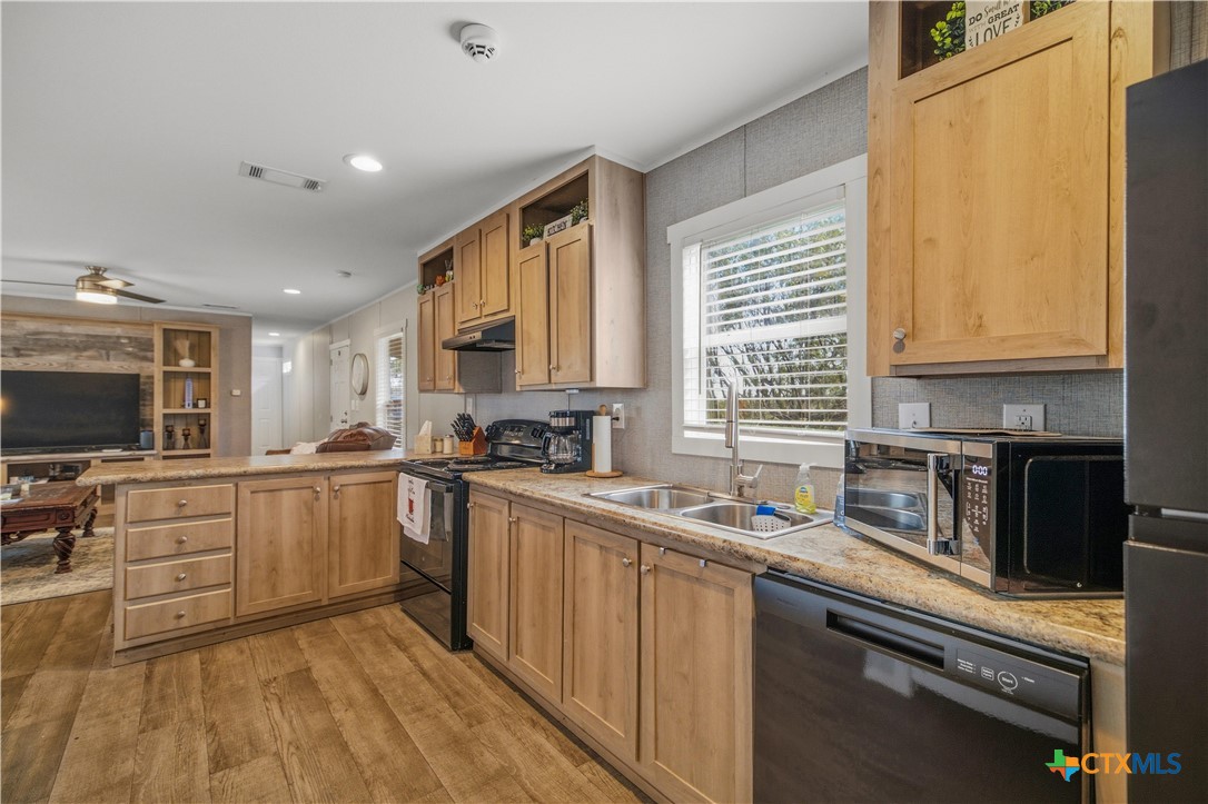 112 E Toledo Street Property Photo 11