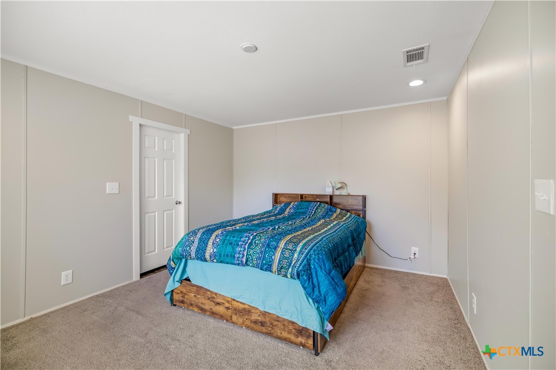 112 E Toledo Street Property Photo 15