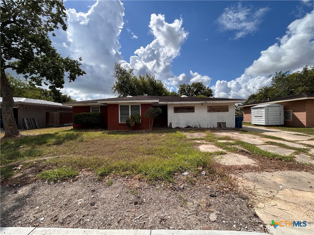2012 Leon Drive Property Photo 1