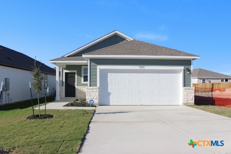 213 Firefox Way Property Photo 1