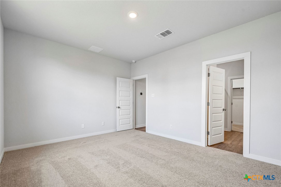 217 Firefox Way Property Photo 18