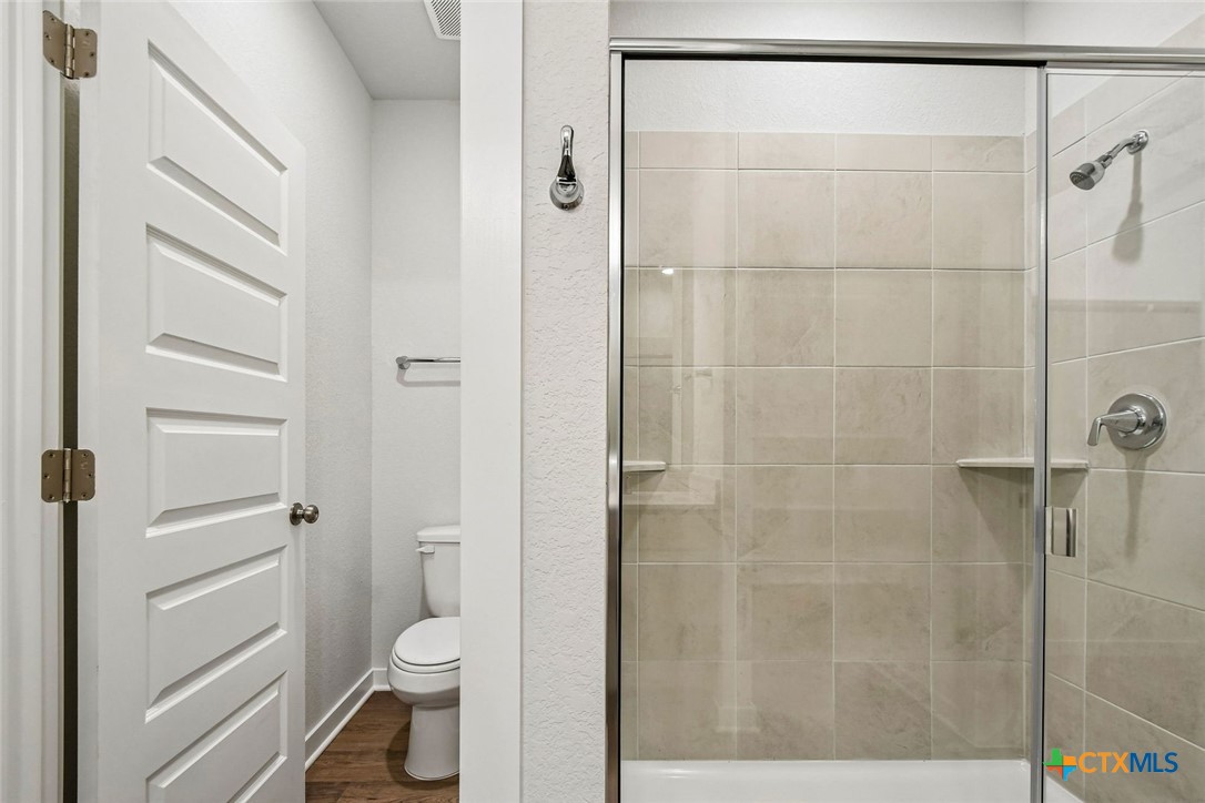 217 Firefox Way Property Photo 22