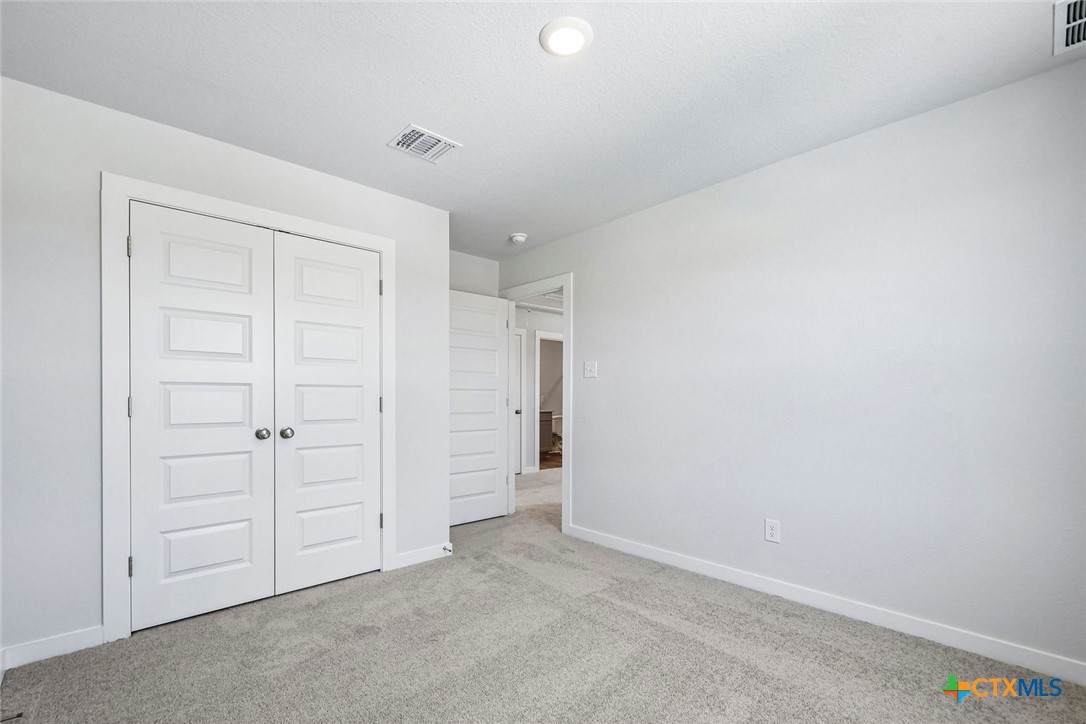 217 Firefox Way Property Photo 27