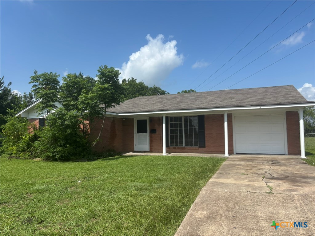1101 N Ben Wilson Street Property Photo 1