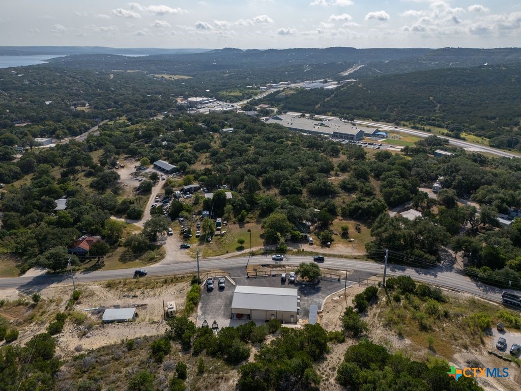 10221 Startz Road Property Photo 5