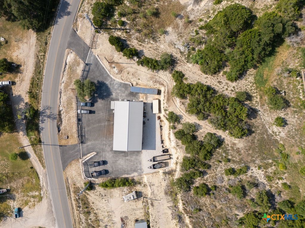 10221 Startz Road Property Photo 8