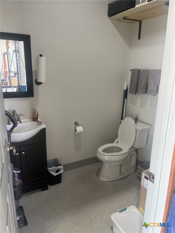 10221 Startz Road Property Photo 16