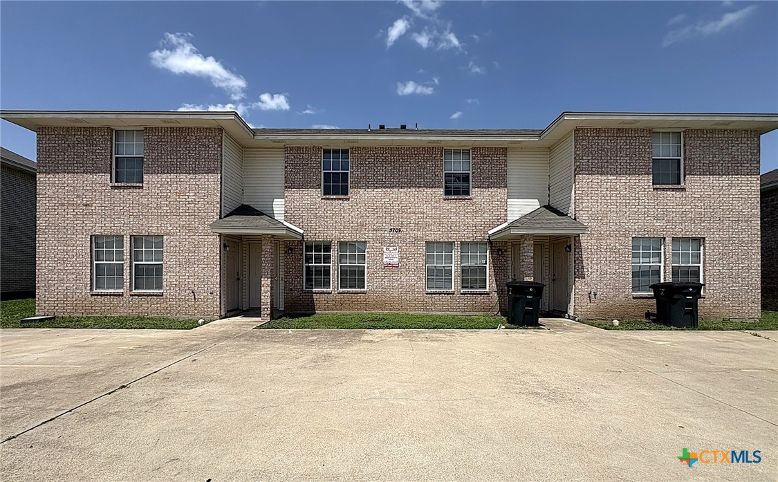 5709 Redstone Drive A Property Photo 1