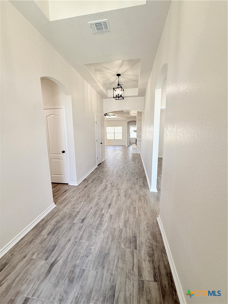 8907 Ridge Crest Drive Property Photo 2