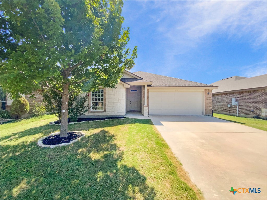 6830 Ambrose Circle Property Photo 1