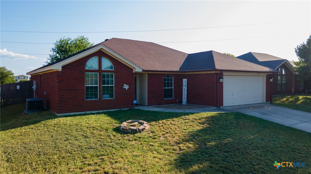 3904 Stallion Dr Property Photo 2