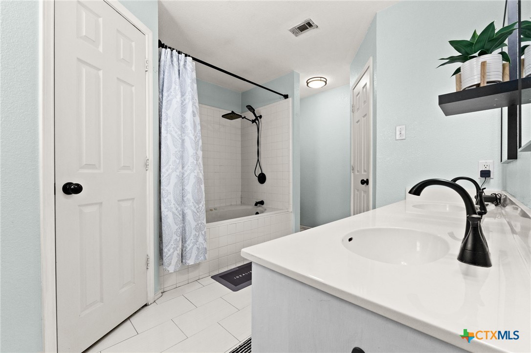 3904 Stallion Dr Property Photo 13