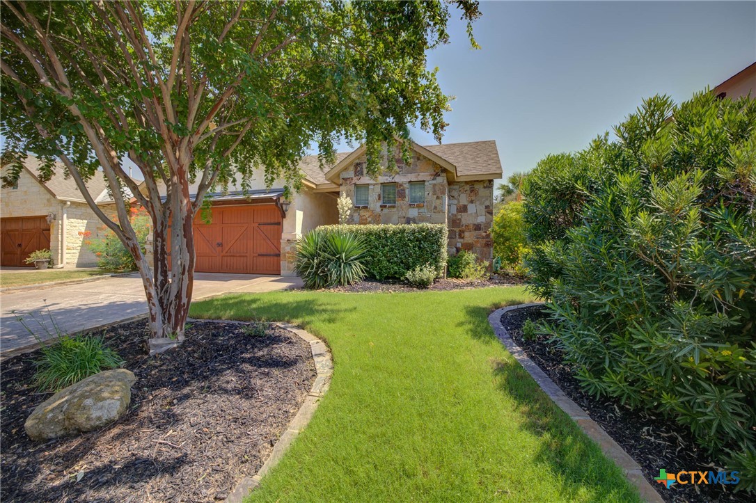 1212 Gruene Valley Circle Property Photo 1