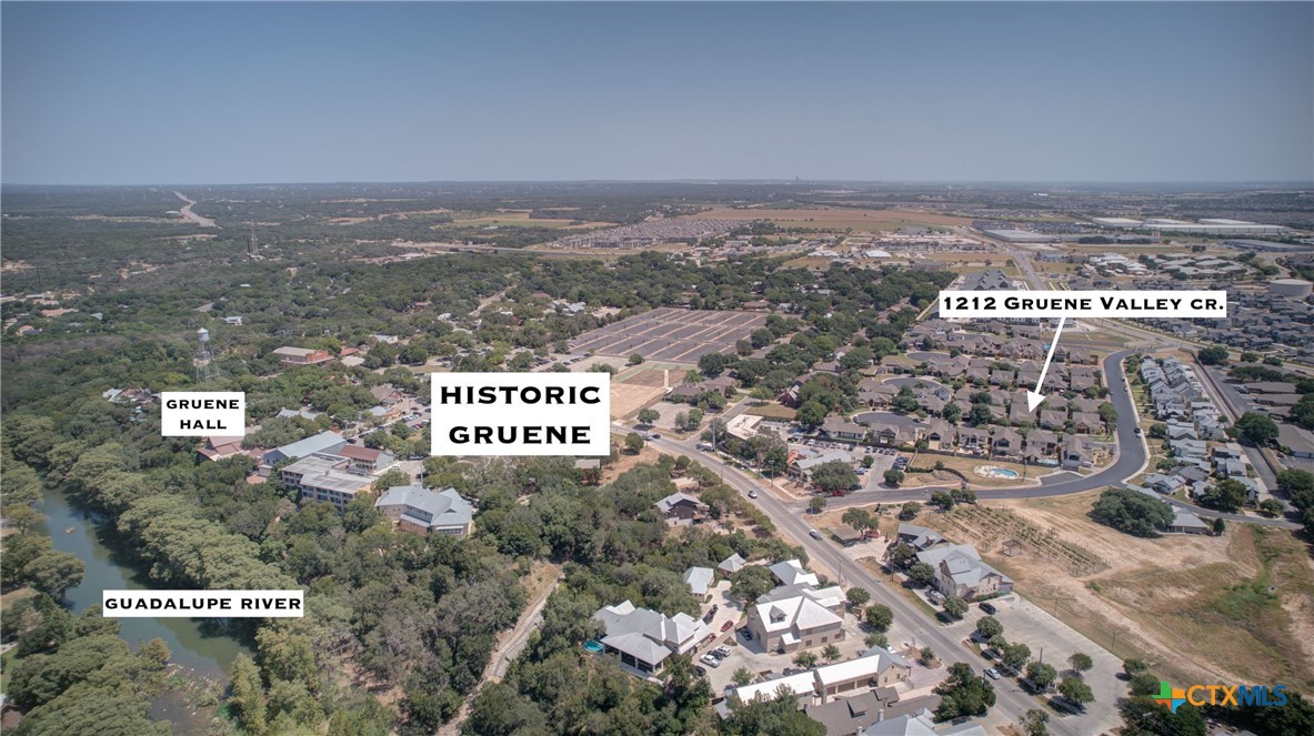 1212 Gruene Valley Circle Property Photo 7