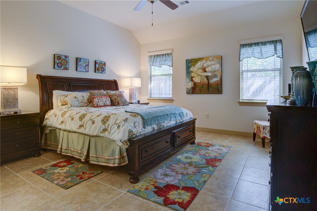 1212 Gruene Valley Circle Property Photo 18